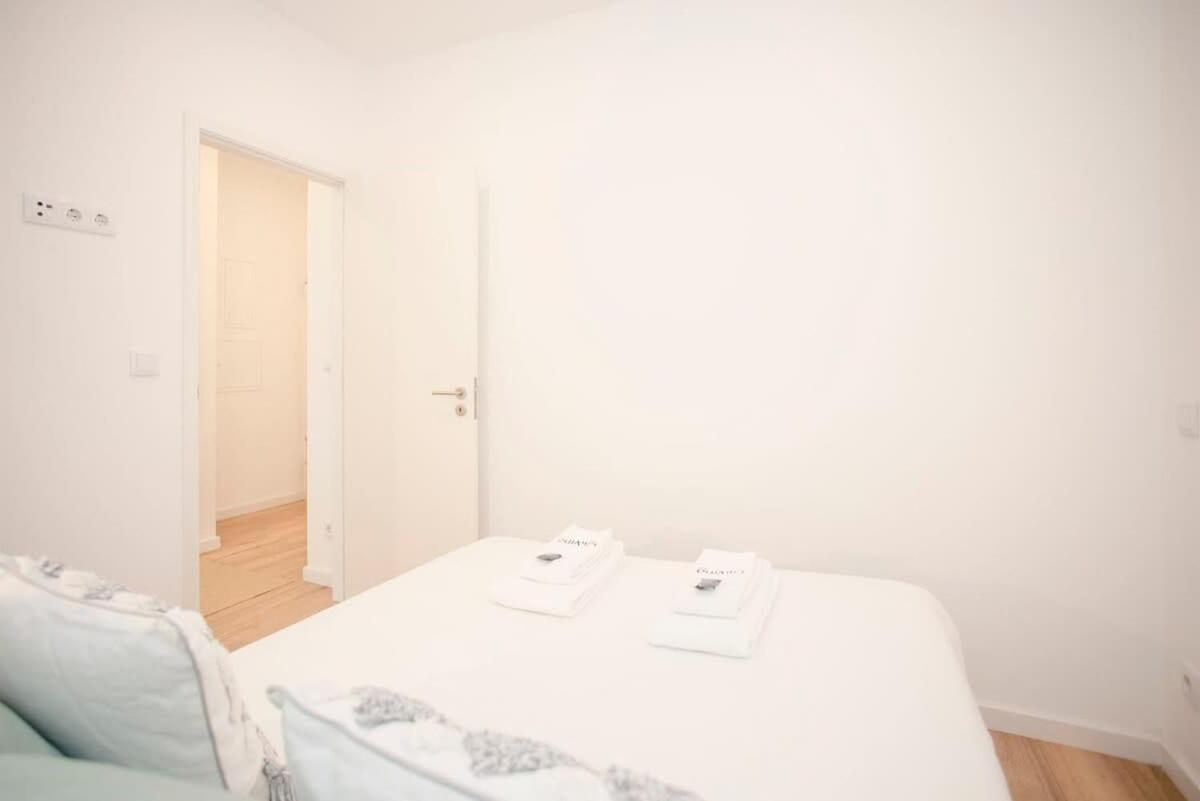 Liiiving In Porto - Urban Art Apartment Екстер'єр фото