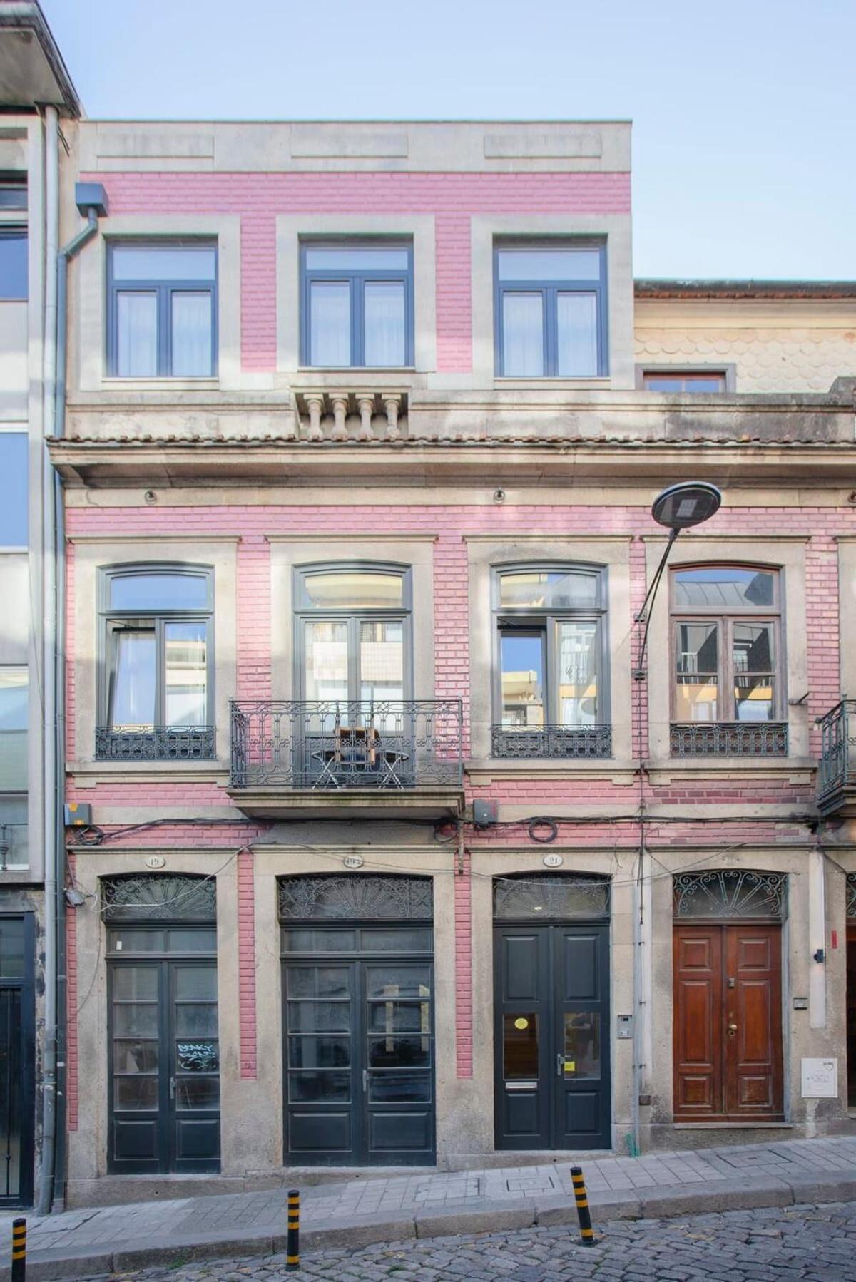 Liiiving In Porto - Urban Art Apartment Екстер'єр фото